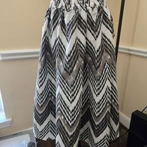 Jessica Taylor Stylish Black and White Chevron Skirt 1X
